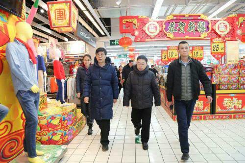 哈尔滨市春节"黄金周"消费品市场繁荣有序 时令商品持续旺销